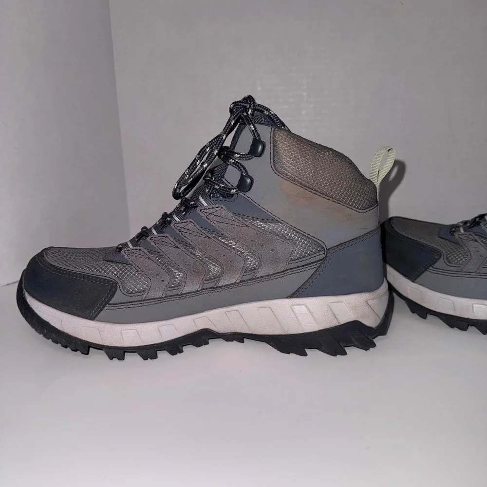 Columbia Women's Strata Trail Mid Waterproof Hiking Boots Grey/Slate Size 7.5